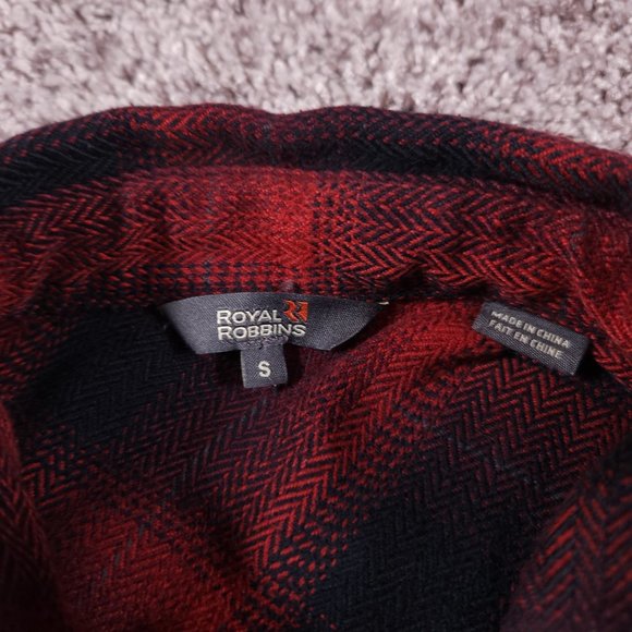 Royal Robbins Button Shirt Mens Small Long Sleeve Flannel Plaid Red Black Warm - Picture 7 of 13